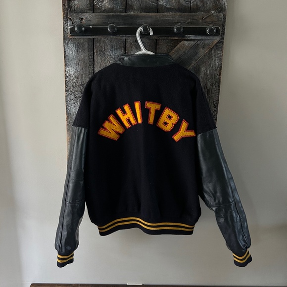 Men's Vintage Whitby Wildcats Varsity Snap Button Jacket - Picture 2 of 3